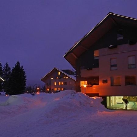 Resident Resort Harrachov & Grotta Spa Bagian luar foto